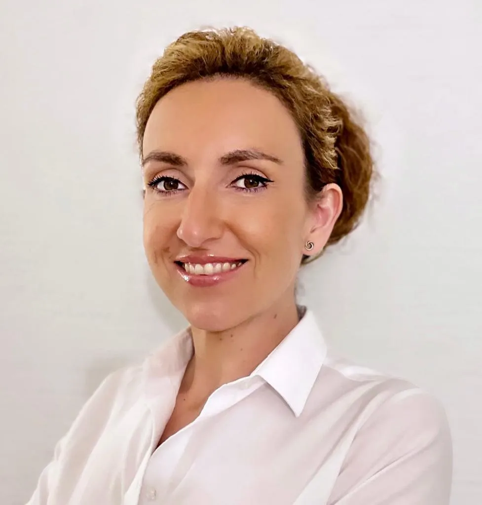Dr. med. Maria Simidjiiska, Specialist plastische en esthetische chirurgie