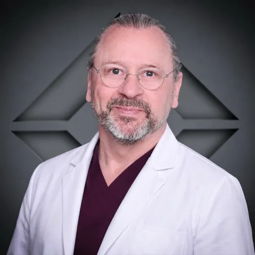Dr. med. Martin Reifenrath, Facharzt für Plastische und Ästhetische Chirurgie
